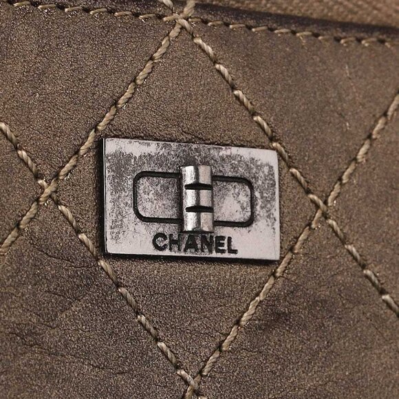 Chanel Bronze Calfskin Quilted Leather L-Gusset Zip Wallet - Picture 4 of 11